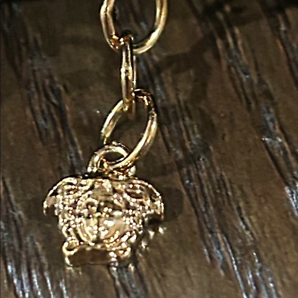 VERSACE Limited Edition La Medusa Bracelet - Picture 3 of 6